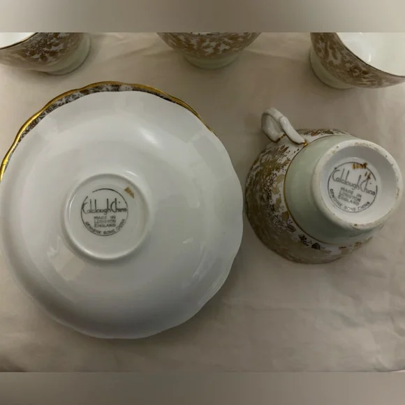 Elegant Colclough China Tea Set for 4 (8 pieces) - Picture 14 of 14